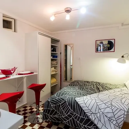 Pensionat Studio Stroda 3*