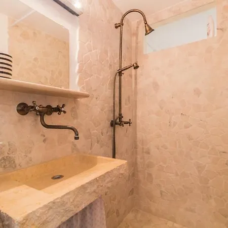 Studio Stroda 3* Komiža